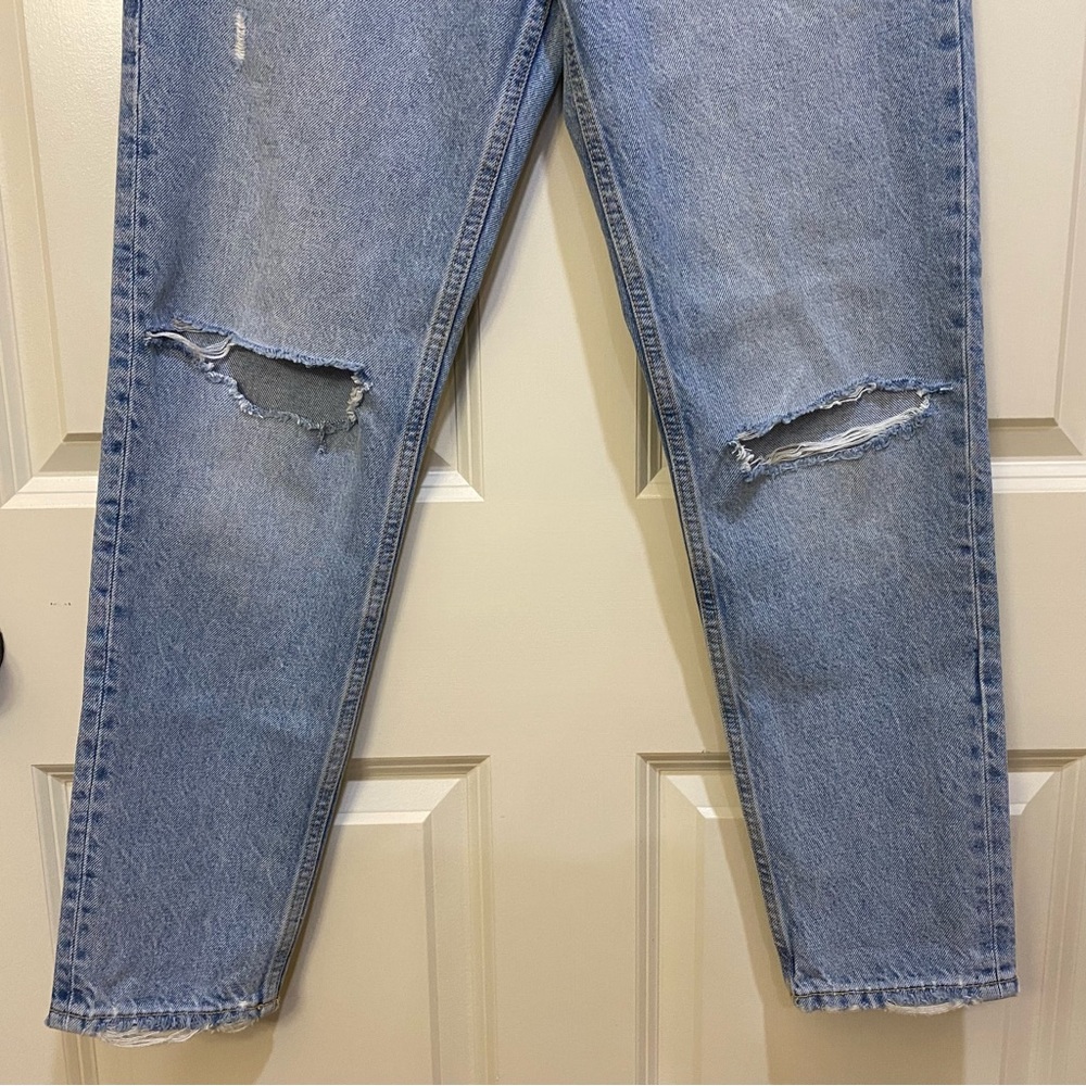 Zara Ripped Mom Jeans Light Wash High Waist Distressed Straight Leg Denim Size 2 - Picture 6 of 13